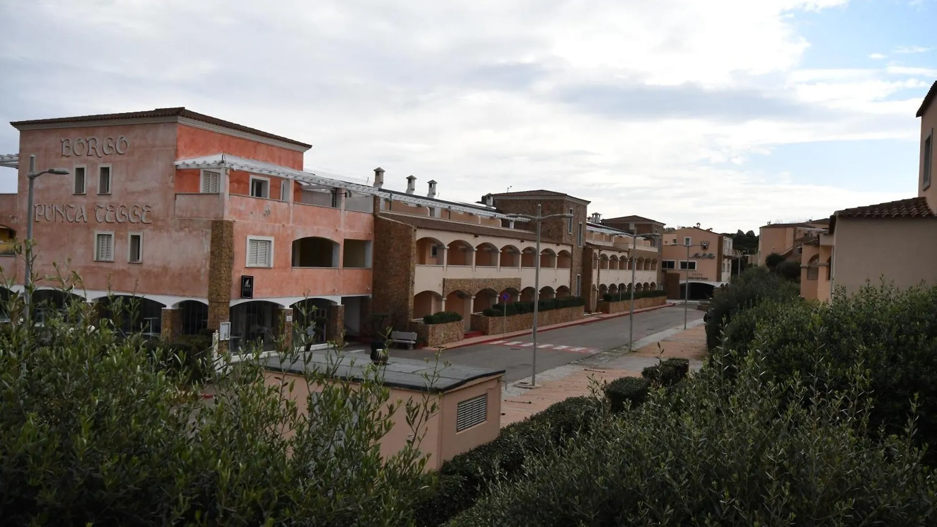Appartamento Vista Mare Punta Tegge La Maddalena  Italië
