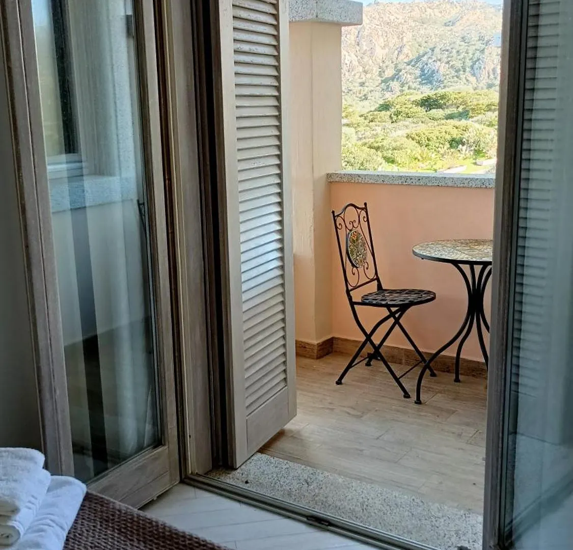 Vakantiehuis Appartamento Vista Mare Punta Tegge La Maddalena
